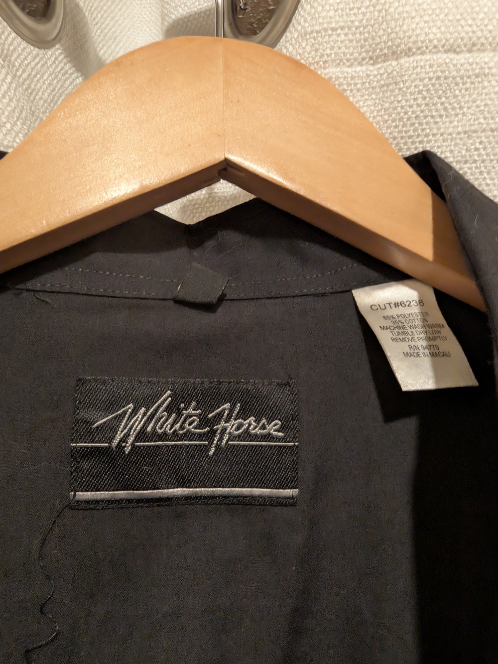 White Horse Black Western Shirt with Gold Scorpion Embroidery Size XL Snap - Picture 8 of 15